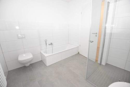 Bad.2.JPG - 2 Zimmer Etagenwohnung in Menden