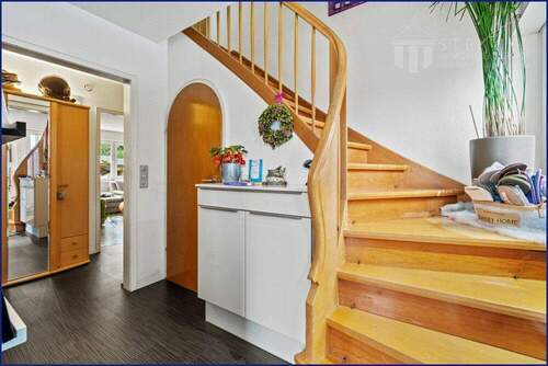 Flur - Einfamilienhaus mit 136,60 m&sup2; in Kressbronn am Bodensee zum Kaufen