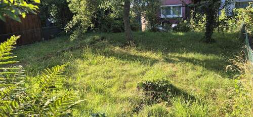 Garten Ist-Zustand - Doppelhaushälfte mit 120,00 m² in Ilsfeld zum Kaufen