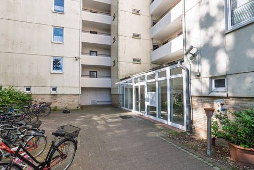 Eingangsbereich - Etagenwohnung mit 82,00 m² in Pinneberg zum Kaufen