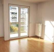 Gepflegte 2 Zimmer Eigentumswohnung mit Balkon und Tiefgarag3enstellplatz in Frechen Zentrum