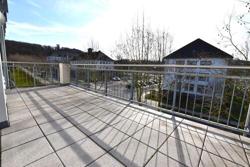Balkon.JPG - Komfortwohnen im Energiesparhaus in herrlicher Lage am Sauerlandpark, barrierearm, Erdwärme, Tiefgarage