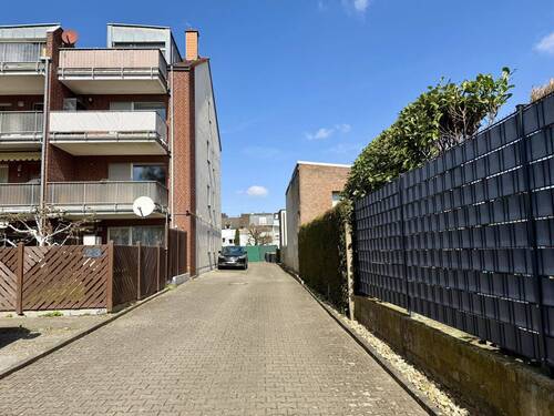Zufahrt Innenhof - 2 Zimmer Etagenwohnung in Mönchengladbach