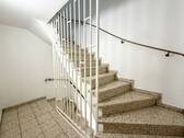 gepflegtes Treppenhaus - 