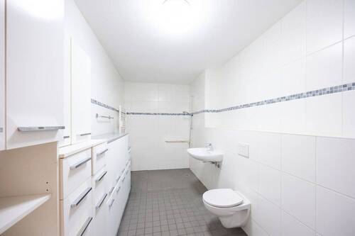 Badezimmer - 2 Zimmer Etagenwohnung in Ludwigsburg