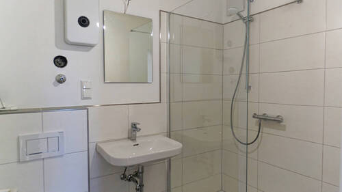 Badezimmer - Etagenwohnung mit 75,50 m² in Delmenhorst zur Miete