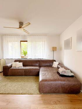 Wohnzimmer - 3 Zimmer Etagenwohnung in Viernheim