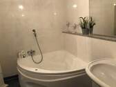 Bad mit Badewanne 2 Etage - 