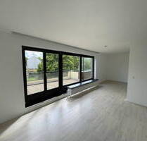 3-ZIMMER-WOHNUNG IN TOP ZUSTAND MIT SÜD-DACHTERRASSE PROVISIONSFREI! - Hamburg Barmbek-Süd