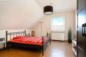 Schlafzimmer 2 oben - 