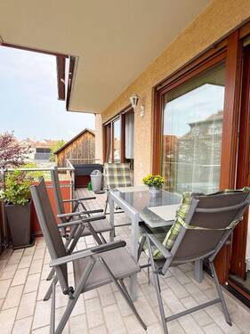 Balkon - Hübsche 3-Zimmer-Wohnung in Viernheim! Zentral & mit Balkon!
