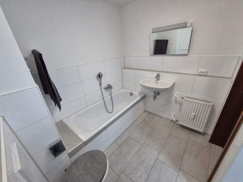Badewanne_und_Dusche_3 - 