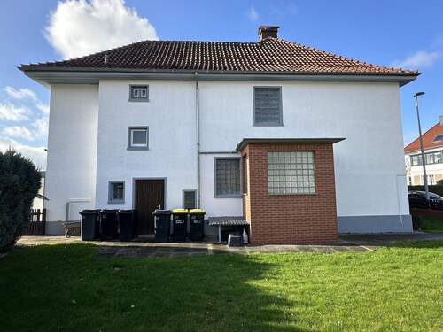 Seitenansicht - 7 Zimmer Mehrfamilienhaus, Wohnhaus zum Kaufen in Minden