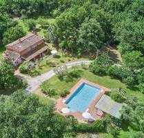 Landhaus mit Gästehaus und Pool in herrlicher Landschaft bei Lucca | Immobilie Toskana - Altopascio