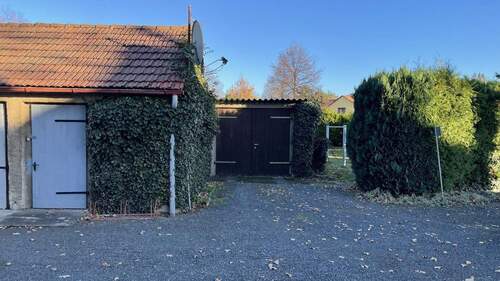 Garage und Schuppen - Reihenendhaus mit 75,00 m&sup2; in Rietschen zum Kaufen