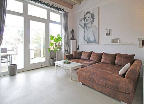 2. Wohnbereich mit Zugang zur Terrasse - 