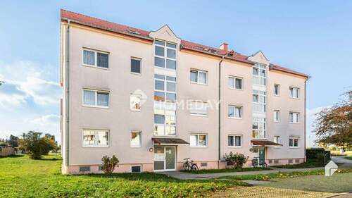 Außenansicht 3 - 3 Zimmer Etagenwohnung zum Kaufen in Markranstädt