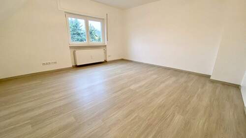 Wohnzimmer Ansicht 4 - Etagenwohnung mit 65,00 m² in Frankfurt zur Miete