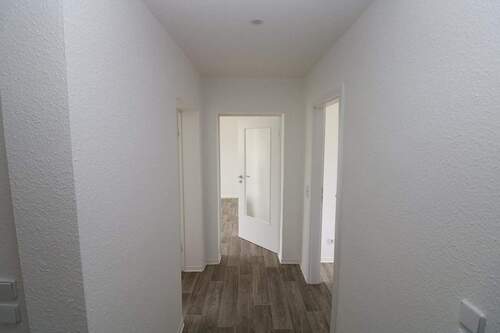 Flur - 4 Zimmer Etagenwohnung in Freiberg
