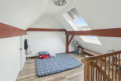 08. Schlafzimmer VH - 