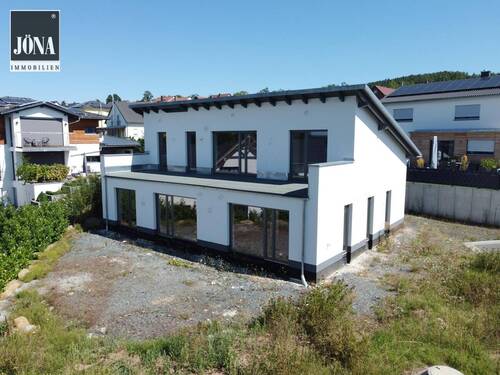 Bild 1 - Architektenhaus mit Fernblick - Erstbezug in exklusiver Wohnlage