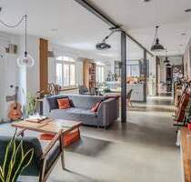 Modernes Loft mit Südbalkon & Stellplatz - Zentrale Lage in Nürnberg