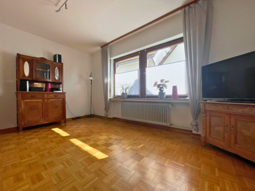 Aufenthaltszimmer Erdgeschoss - 9 Zimmer Einfamilienhaus zum Kaufen in Balve