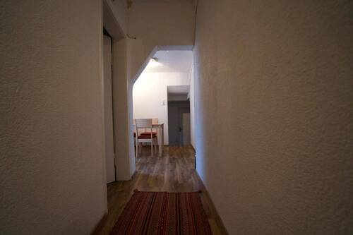 Flur DG Wohnung - 