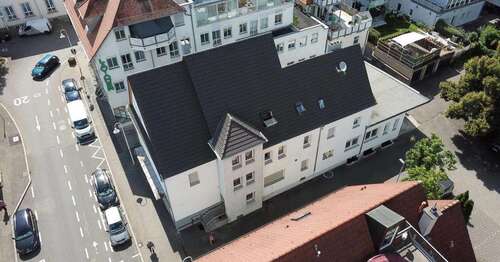 Seitenansicht - 2 Zimmer Mehrfamilienhaus, Wohnhaus in Besigheim