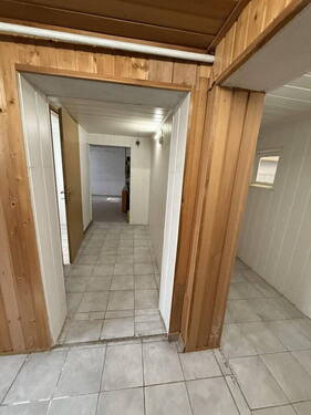 Flur Keller 2 - 