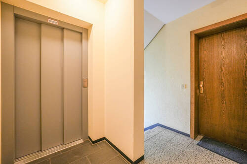 Treppenhaus - 4 Zimmer Etagenwohnung in Wassenberg