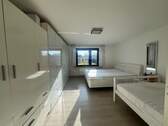 Ruhiges Schlafzimmer - Einfamilienhaus mit 120,00 m² in Berlin zur Miete