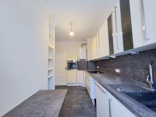 Küche - Etagenwohnung mit 70,30 m&sup2; in Frankfurt am Main zur Miete