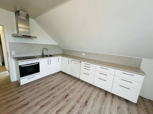 Einbauküche - 2-Zimmer-Wohnung in zentraler Lage