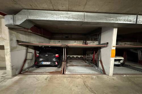 Stellplatz Nr 26 - Garage, Stellplatz in Weilheim