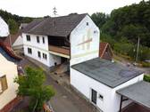 Bild 1 - Sanierungsbedürftiges Einfamilienhaus in ruhiger Wohnlage!