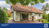 Terrasse mit Außenkamin - Einziehen, wohlfühlen, bleiben - vereinbaren Sie Ihren Termin!
