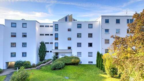 Außenansicht - OFFENE BESICHTIGUNG am Montag, den 15.12. um 16 Uhr in der Offenburger Str. 4 in Böblingen