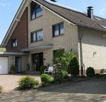 Geräumiges, gepflegtes, großzügiges Zweifamilienhaus in Fürstenberg (Bad Wünnenberg) - Bad Wünnenberg (OT Fürstenberg)