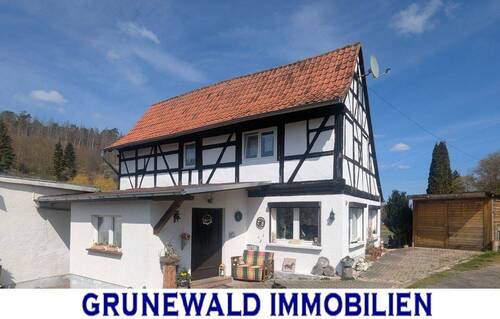 Ansichten - Gemütliches Haus für kleine Familie in ruhiger Lage.