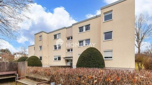 Außenansicht 2 - 4 Zimmer Etagenwohnung zum Kaufen in Amberg