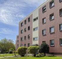 Renovierungsbedürftige 4-Zimmer-Wohnung mit Balkon in begehrter Weststadtlage - Braunschweig