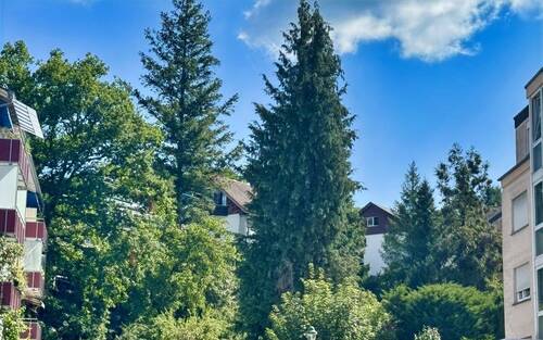 Wohnzimmer - 3 Zimmer Etagenwohnung zum Kaufen in Baden-Baden