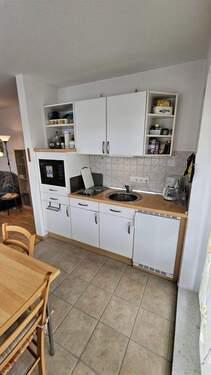 Einbauküche mit Essplatz - 