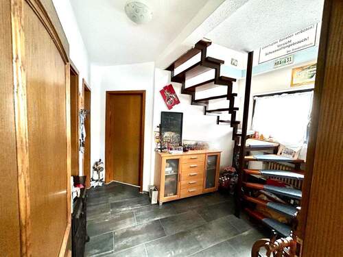 Flur Wohnung obere Etage - 