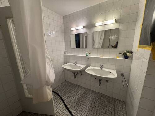 Badezimmer UG - 