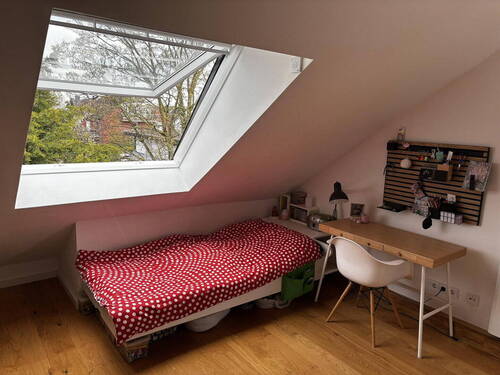 Kinderzimmer 1, DG - 