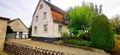 Haupthaus inkl. Hofeinfahrt - Charmantes Einfamilienhaus in ruhigem Wohngebiet zu verkaufen