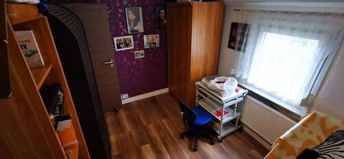 Schlafzimmer 2/3 - 