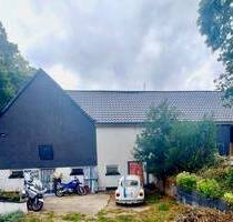 TOP Gelegenheit ! Landwirtschaftlicher Hof mit ca. 5,3 ha Land inkl. Bau-Erwartungsland - Wuppertal Beyenburg